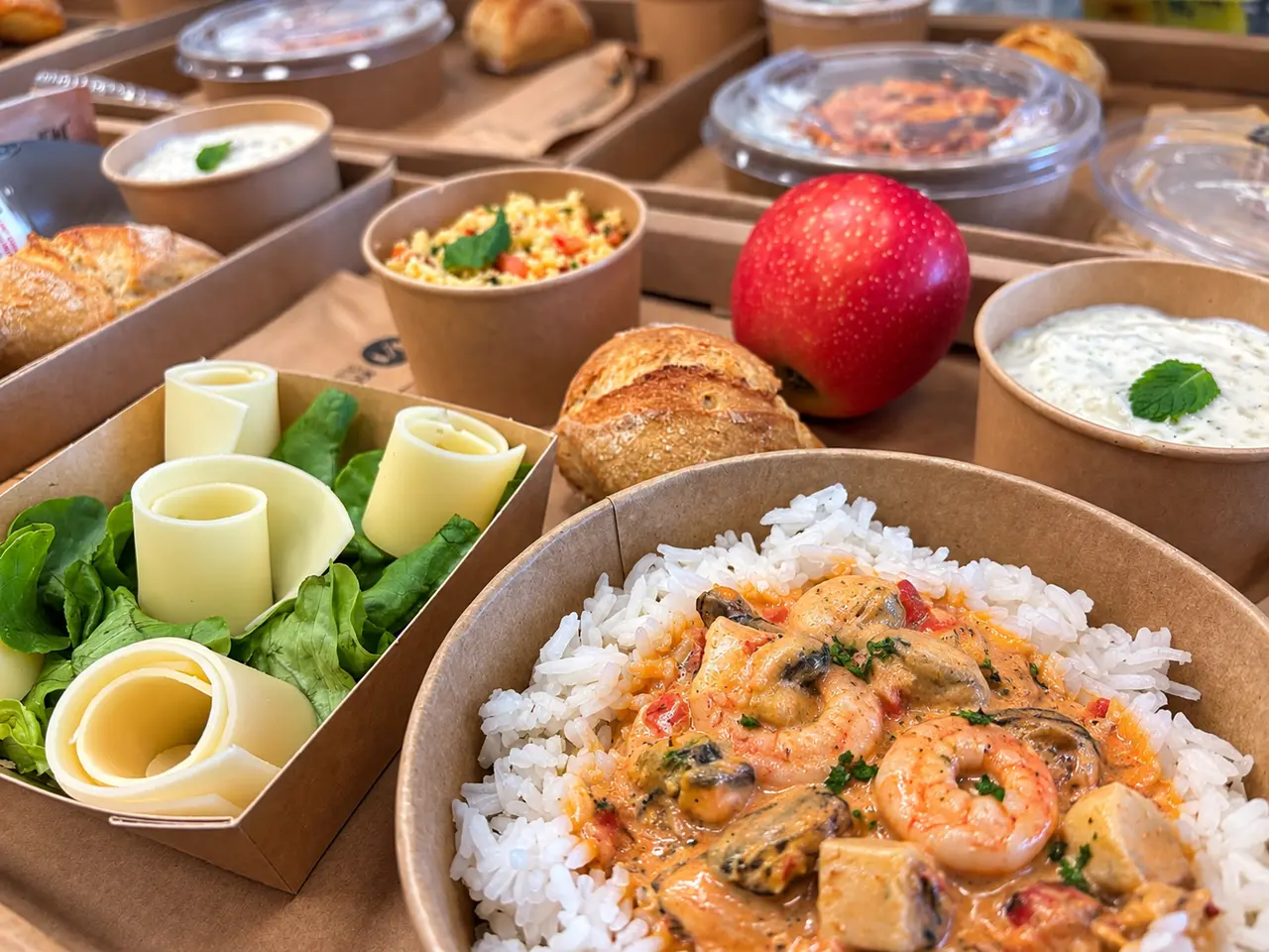 Plateau poisson : poêlée de la mer et riz basmati